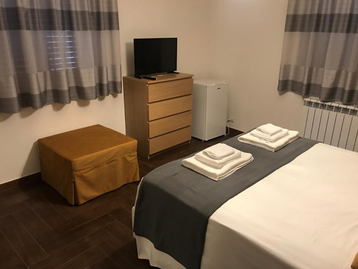 Il Borghetto Di San Giuseppe Etnarooms&Apartments Николози Екстериор снимка