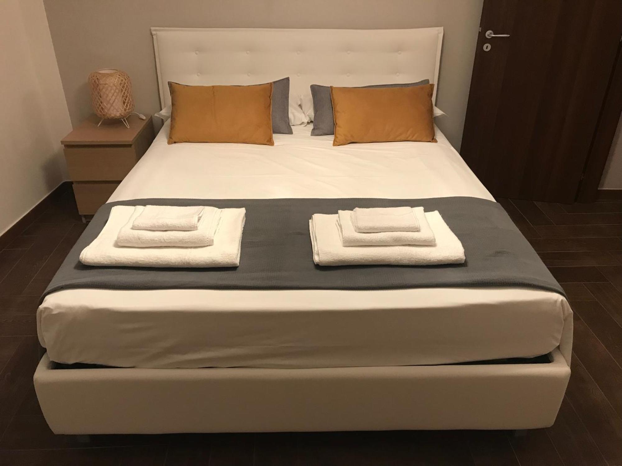 Il Borghetto Di San Giuseppe Etnarooms&Apartments Николози Стая снимка